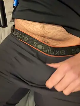 Dan8736 online show from 10.10.25