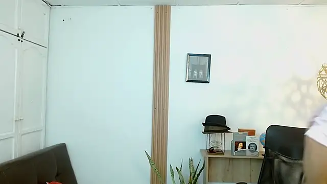 Reiko 85  online show from 02.10.25