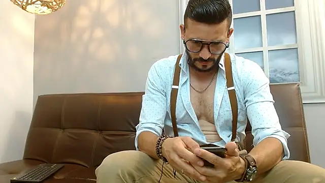 Reiko 85  online show from 03.05.25