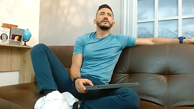 Reiko 85  online show from 03.10.25