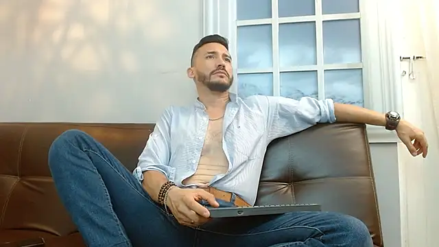 Reiko 85  online show from 03.11.25