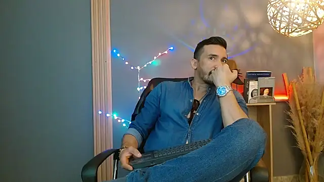 Reiko 85  online show from 04.02.26