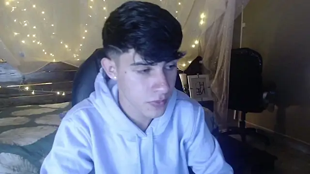 Dyla n18 online show from 01.27.25