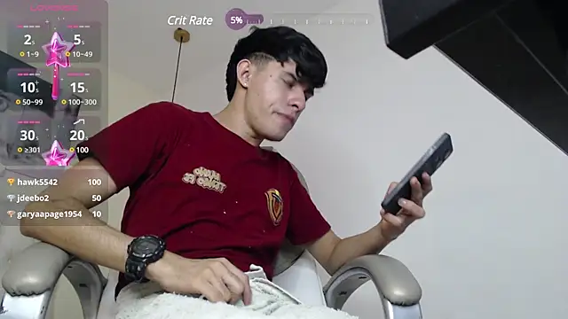 Dyla n18 online show from 02.18.25