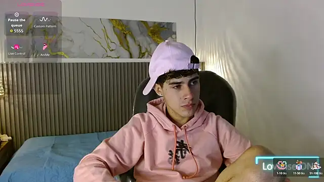 Dyla n18 online show from 11.15.25