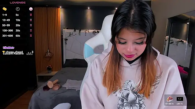 Antonella Torres2 online show from 01.29.25