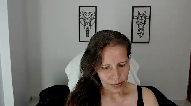 Milf karlye online show from 12.17.24