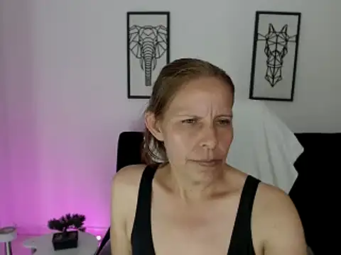 Milf karlye online show from 02.13.25