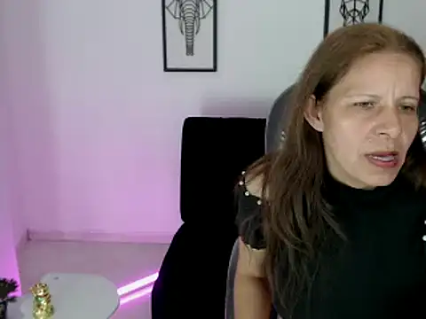 Milf karlye online show from 02.15.25