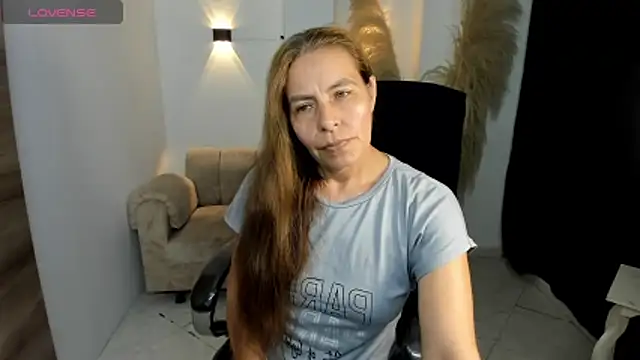 Milf karlye online show from 02.19.26