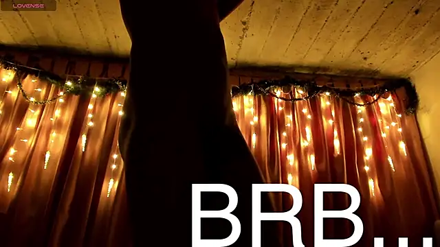 Snapshot of teobowny_ chatting on 01.14.25 teobowny online show from 01.14.25