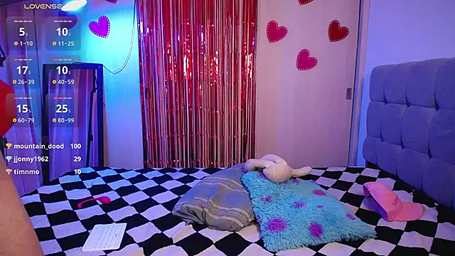 Snapshot of teobowny_ chatting on 02.13.25 teobowny online show from 02.13.25