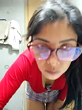 Snapshot of Vanessagirld chatting on 12.13.24 Vanessagirld online show from 12.13.24