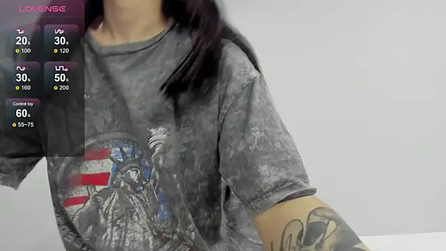 aenie online show from 12.15.24