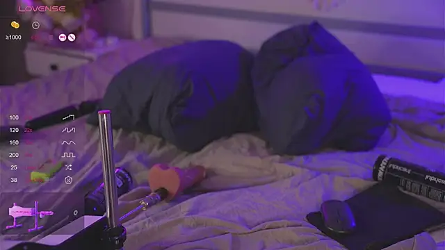 Devilsss toy online show from 02.17.25