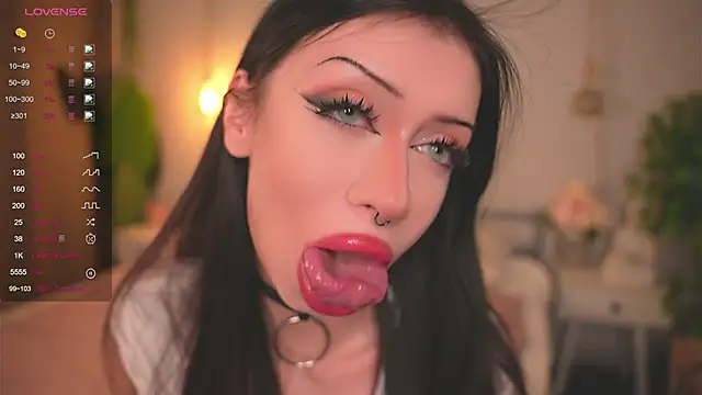 Devilsss toy online show from 10.12.25