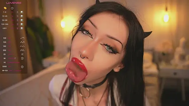 Devilsss toy online show from 11.03.25