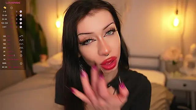 Devilsss toy online show from 11.09.25