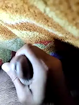 Snapshot of nidansohib1230 chatting on 12.28.24 nidansohib1230 online show from 12.28.24