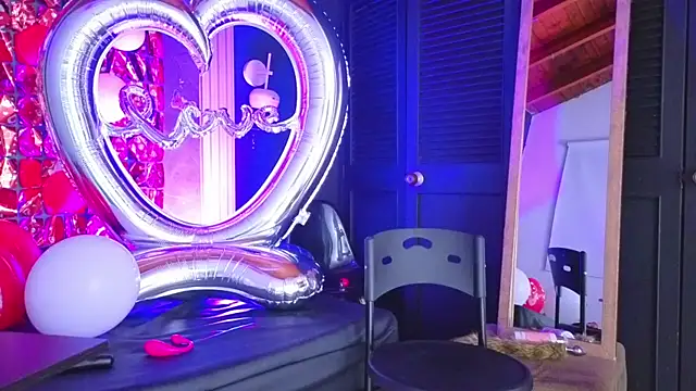 haileycat online show from 02.12.26