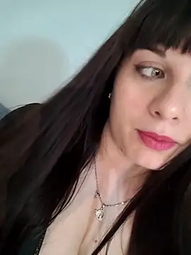 Snapshot of Foxy_Evii chatting on 03.19.25 Foxy Evii online show from 03.19.25