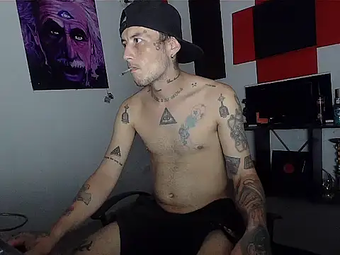 Snapshot of patrik_tattoo_ chatting on 04.22.26 patrik tattoo online show from 04.22.26