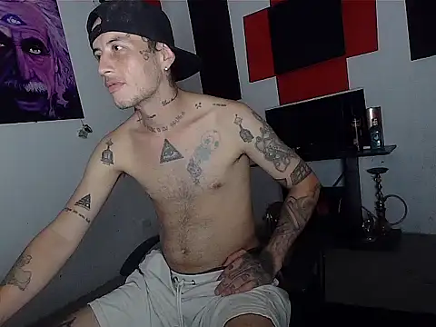Snapshot of patrik_tattoo_ chatting on 04.27.26 patrik tattoo online show from 04.27.26