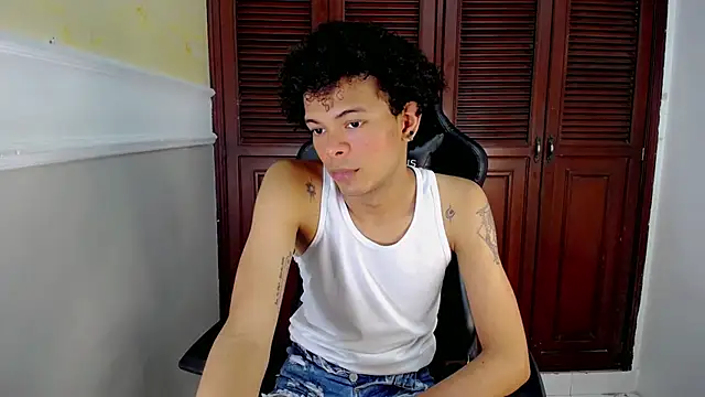 rose Skinny  online show from 09.28.25