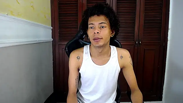 rose Skinny  online show from 09.29.25