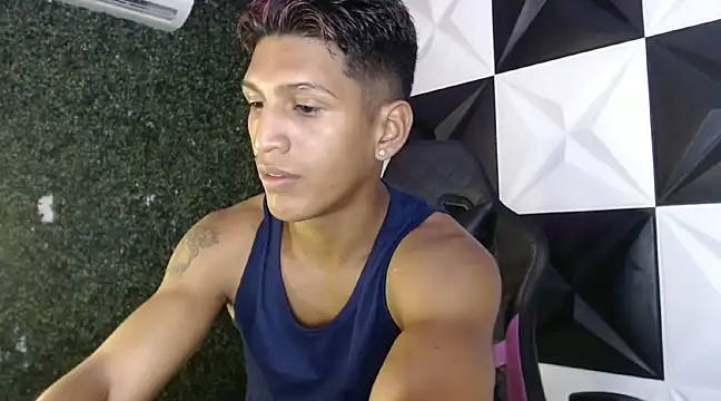 mau elixxx online show from 12.30.24