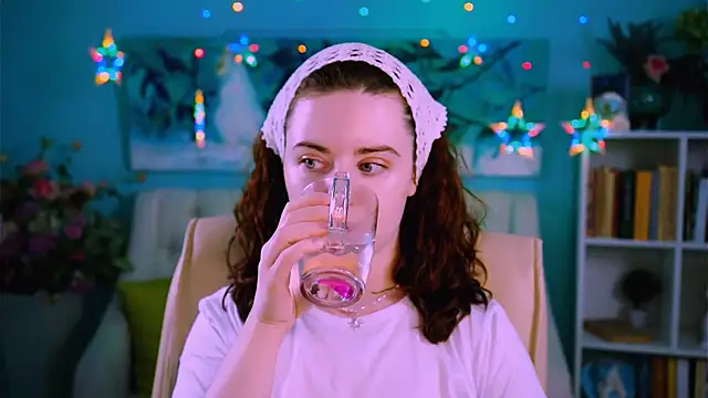 AnnTerry  online show from 09.17.25