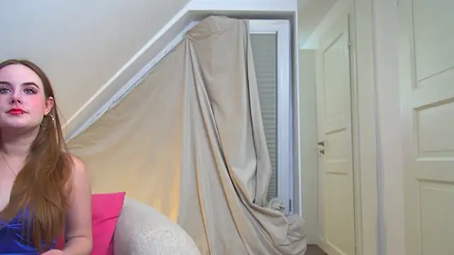 DanaDrake online show from 10.04.25