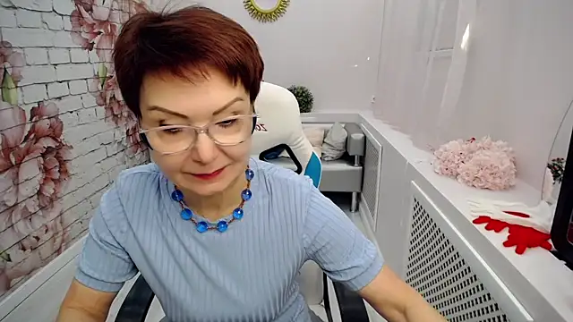 Cutie Asya online show from 02.10.25