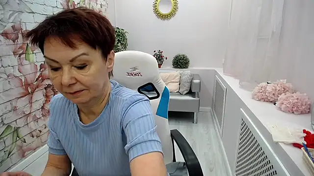 Cutie Asya online show from 03.10.25