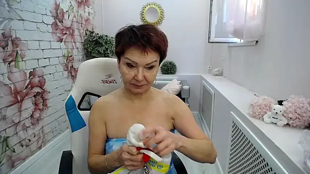 Cutie Asya online show from 10.22.25