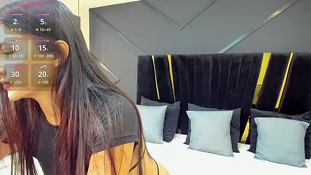 emilie xx  online show from 12.05.24