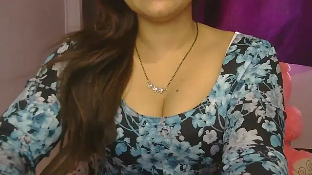 cutie-taara online show from 03.30.26