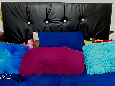 Snapshot of SexinessBae chatting on 09.12.25 SexinessBae online show from 09.12.25