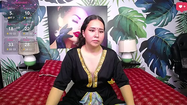 Snapshot of hushaima chatting on 01.09.25 hushaima online show from 01.09.25