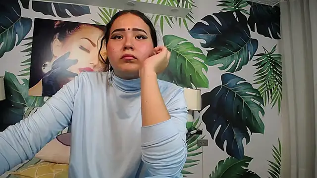 Snapshot of hushaima chatting on 01.18.25 hushaima online show from 01.18.25