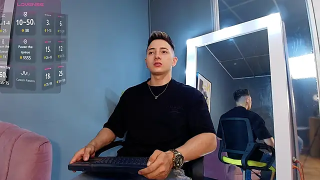 Zack Miller24 online show from 02.08.25