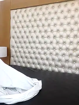 RebecaRelish online show from 01.11.25