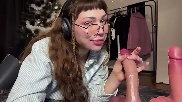 PaulaPratt online show from 12.16.24