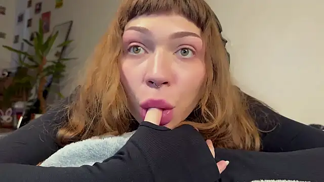 PaulaPratt online show from 01.09.25