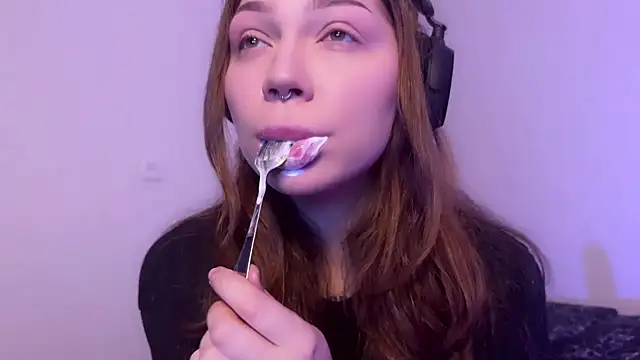 PaulaPratt online show from 01.27.25