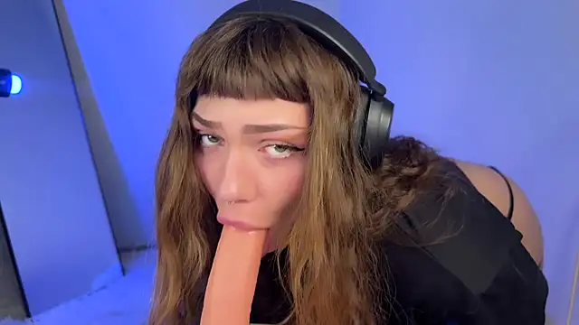 PaulaPratt online show from 03.10.25