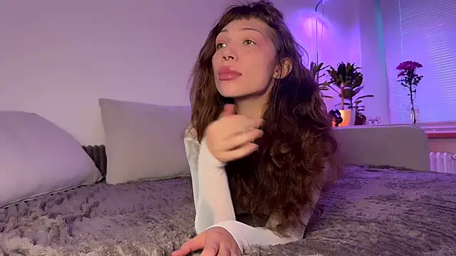 PaulaPratt online show from 11.22.25