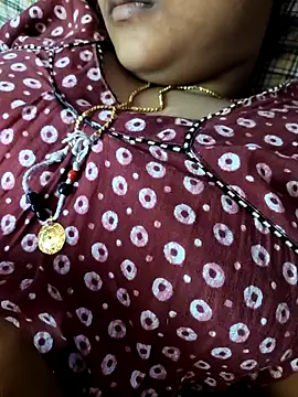 Snapshot of jasmine_janu chatting on 05.13.26 jasmine janu online show from 05.13.26