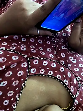 Snapshot of jasmine_janu chatting on 05.18.26 jasmine janu online show from 05.18.26