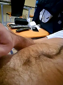 1talianBeutifulCock online show from 02.15.25